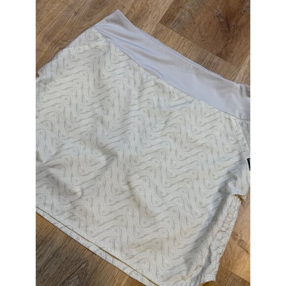 Patagonia Lined Skort With Dotted Wave Pattern In Cream & White M - Picture 8 of 8